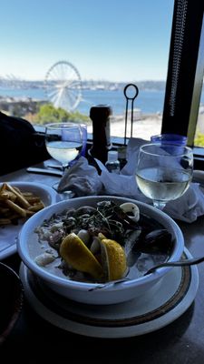 The Athenian Seafood Restaurant And Bar by null