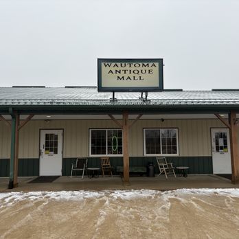 Wautoma Antique Mall - Antiques Near Me - Wautoma, Wisconsin Wautoma Antique Mall - Antiques Near Me - Wautoma, Wisconsin