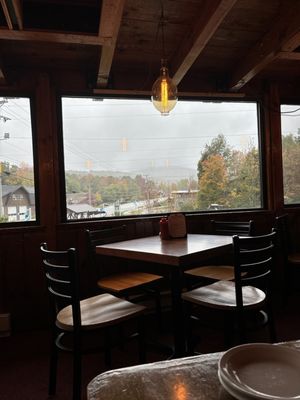 Casey's Caboose by null