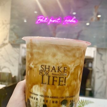 Ding Tea Mall of Georgia - monster boba latte with sea cream - Bubble Tea Near Me Ding Tea Mall of Georgia - monster boba latte with sea cream - Bubble Tea Near Me