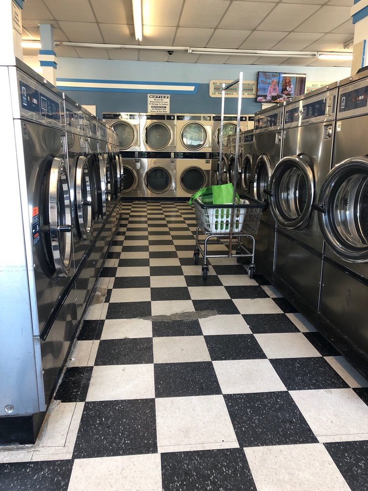 COIN LAUNDRY FAMILY Updated June 2024 1994 Atlantic Ave, Long Beach