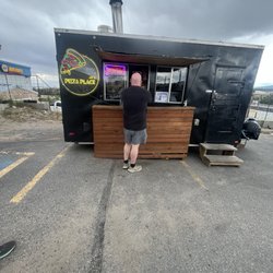 J.R.'s Pizza Place - J.r's food truck