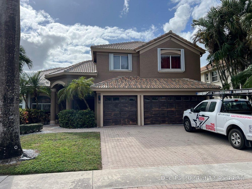 Slide of Aastro Roofing