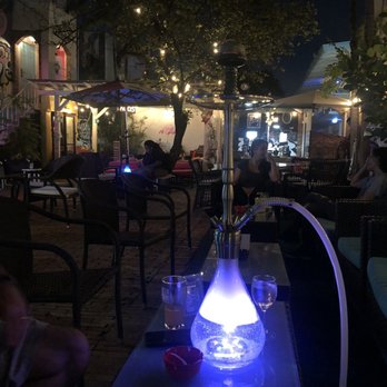 Hookah Bar at Dalia - Hookah Bars Near Me - Miami Beach , Florida