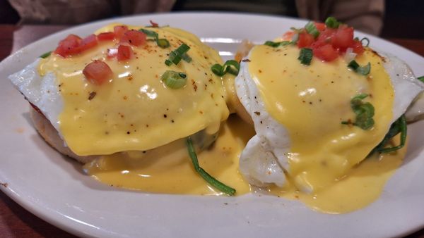 Julwin's Restaurant by null