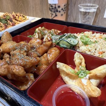 Artea - Honey Bacon Chicken Bento - Bubble Tea Near Me - San Antonio, Texas Artea - Honey Bacon Chicken Bento - Bubble Tea Near Me - San Antonio, Texas