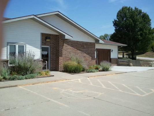 Barnett Family Funeral Home Walnut Street Oskaloosa Ks