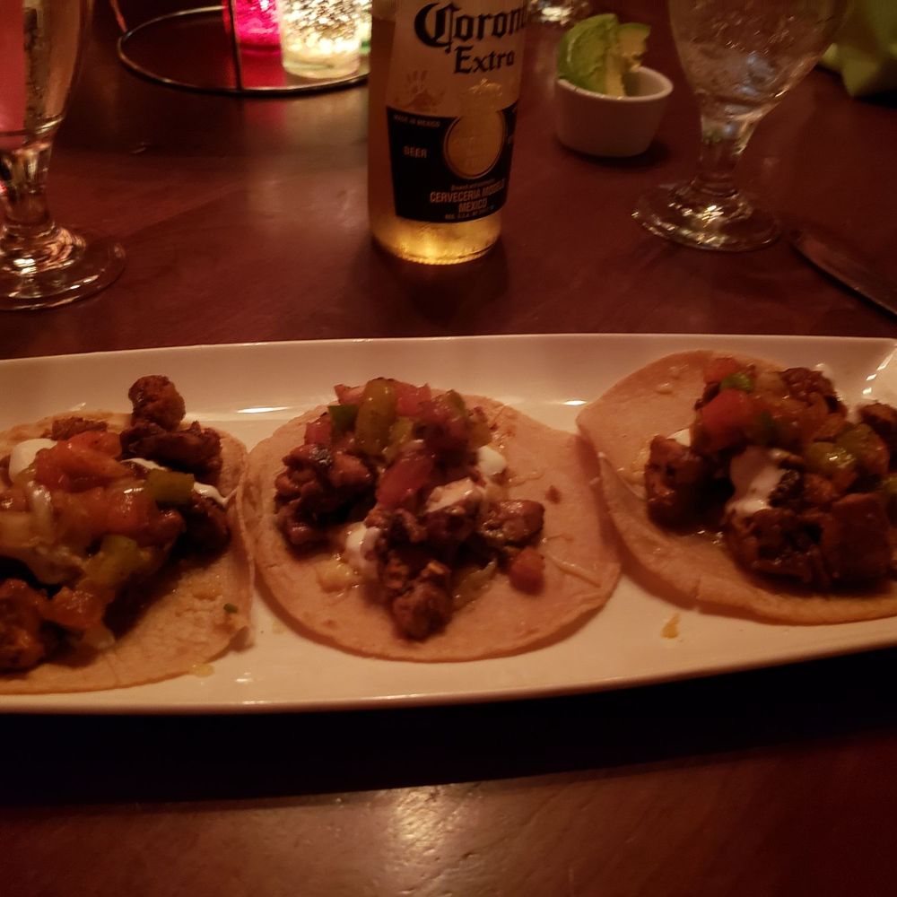 El Vez - Chicken tacos, no avocado - Mexican Near Me - Philadelphia, Pennsylvania