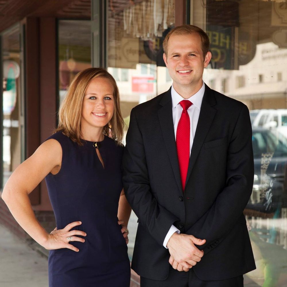 BUFKIN & ADAMS Updated May 2024 201 West Pearl St, Granbury, Texas