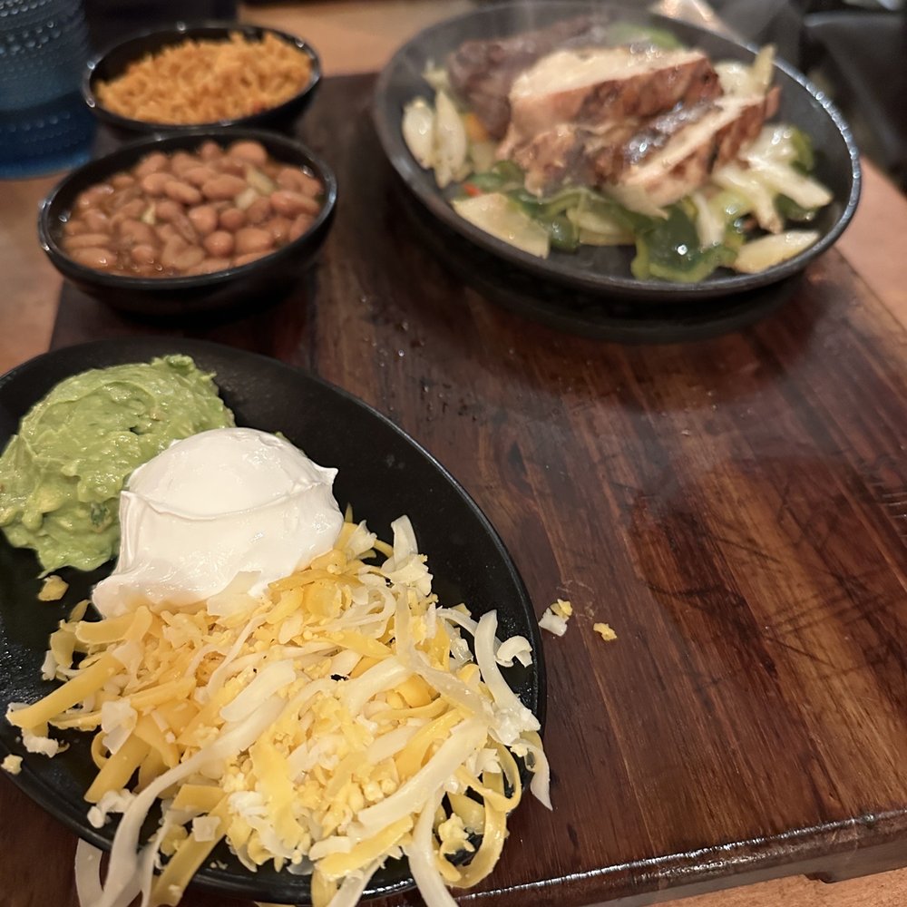 Uncle Julio's - Steak and chicken fajitas - Mexican Near Me - Lombard, Illinois Uncle Julio's - Steak and chicken fajitas - Mexican Near Me - Lombard, Illinois