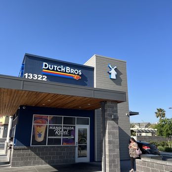 Dutch Bros Coffee - Waiting area - Juice Bars & Smoothies Near Me - Eastvale, California Dutch Bros Coffee - Waiting area - Juice Bars & Smoothies Near Me - Eastvale, California