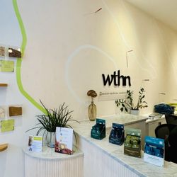 WTHN - Lobby