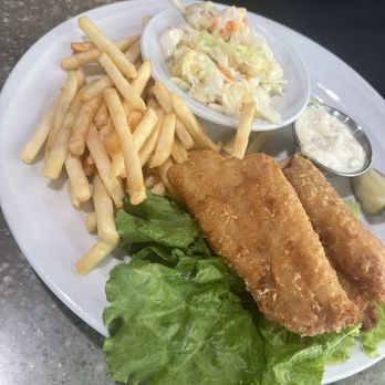 Gateway Restaurant & Lodge - Fish and chips - New American Near Me - Three Rivers, California Gateway Restaurant & Lodge - Fish and chips - New American Near Me - Three Rivers, California