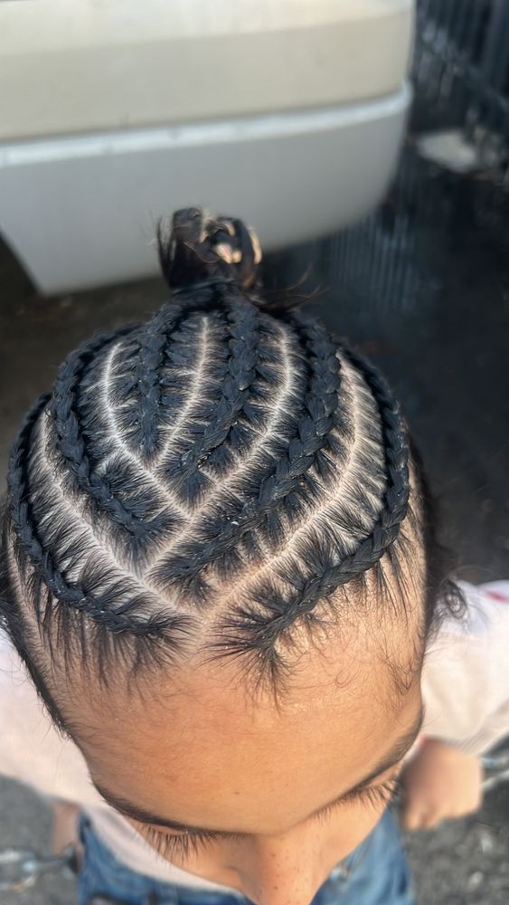 Tedieslobraids & Beauty Logo