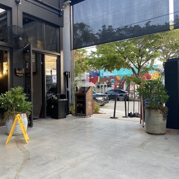 Casa La Rubia - Breweries Near Me - Miami, Florida