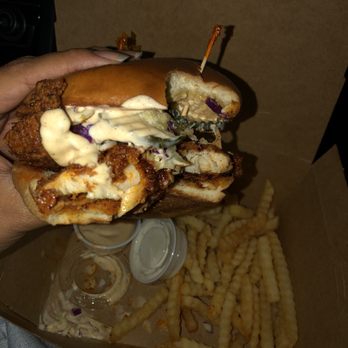 Baba's Hot Chicken - Chicken Shop Near Me - Riverside, California