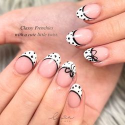 Luxia Nail Spa - Summerville