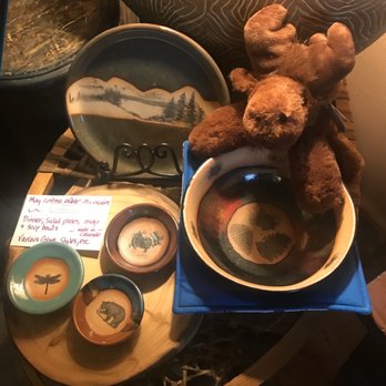Alpine Ambiance Custom Interiors Gallery - Hand made pottery made in Colorado - Interior Design Near Me Alpine Ambiance Custom Interiors Gallery - Hand made pottery made in Colorado - Interior Design Near Me