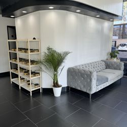Jannat threading and wax center - Beautiful location !