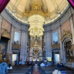 Igreja dos Clérigos - Gorgeous baroque church that towers over Porto.