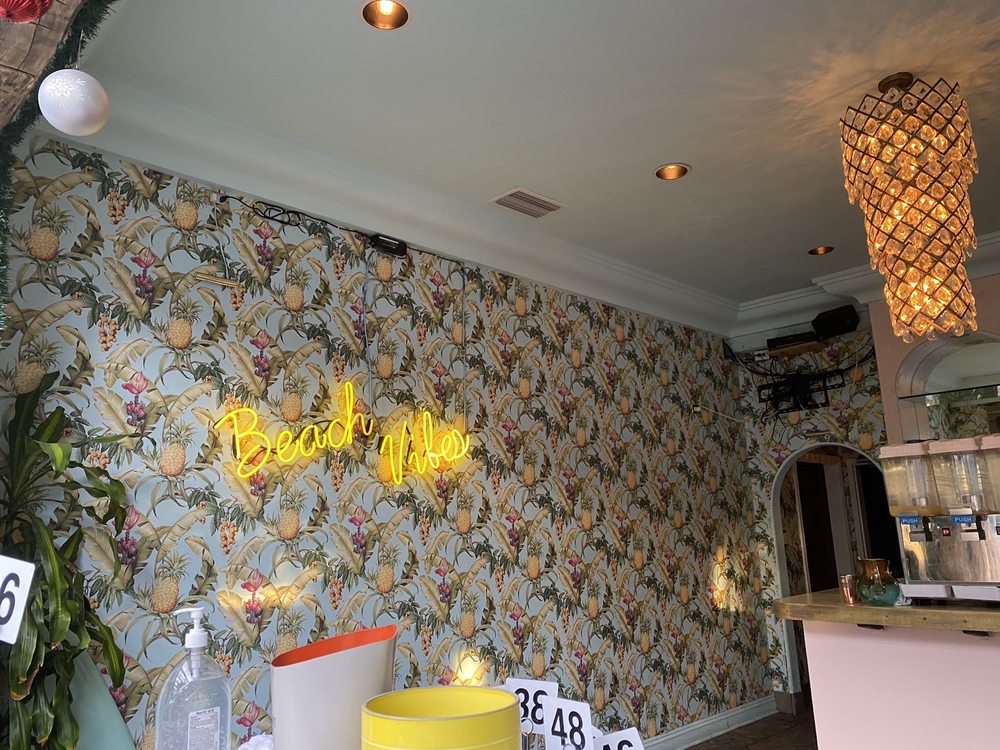 THE CLIFF DIVER CLOSED Updated July 2024 144 Photos & 145 Reviews