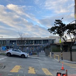 Gordon J Lau Elementary School