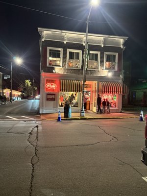 Rosalie's Pizza by null