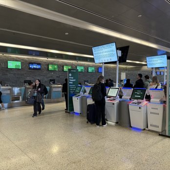 FRONTIER AIRLINES - Updated February 2026 - 107 Photos & 712 Reviews