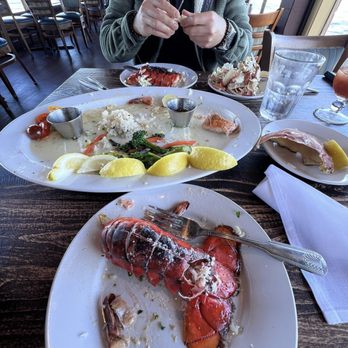 The Fish Hopper - THIS IS THE AFTER PIC lol seafood spoiled on this birthday trip. Didn't even have to crimp the crab open - Seafood Near Me - Monterey, California The Fish Hopper - THIS IS THE AFTER PIC lol seafood spoiled on this birthday trip. Didn't even have to crimp the crab open - Seafood Near Me - Monterey, California