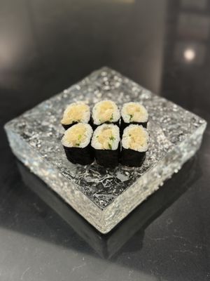 ROLL UP JAPANESE HAND ROLLS by null