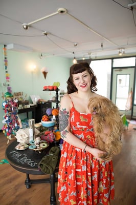 Henry Loves Betty by null