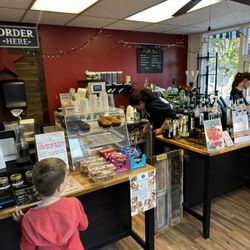 Toasted and Roasted - Front counter