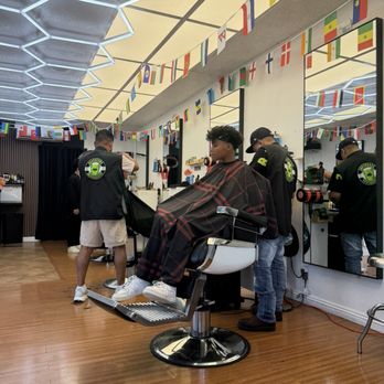 Beardzone Barbershop - Barbers Near Me - Torrance, California Beardzone Barbershop - Barbers Near Me - Torrance, California