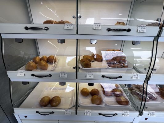 LoafHK Bakery & Restaurant by null