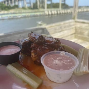 Down Under Restaurant - Wings - Seafood Near Me - Fernandina Beach, Florida