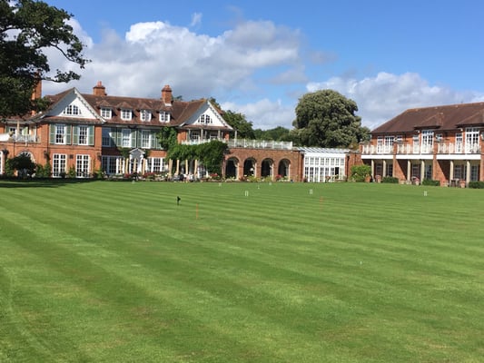 Chewton Glen Hotel & Spa by null