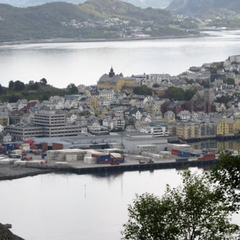 Sukkertoppen - The city of Alesund - Hiking Near Me - Ålesund, 15