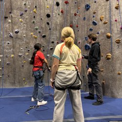 Boulderdash SFV - My daughter looking like Bad-A waiting her turn