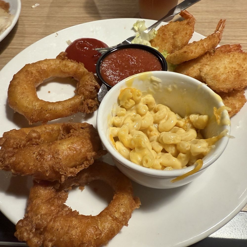 Irene’s Corner Cafe - Shrimp, I split the order with my friend. - American Near Me - Pahrump, Nevada