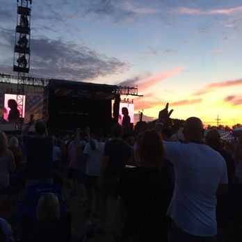 Hometown Rising - Happy Trails - Festivals Near Me - Louisville, Kentucky Hometown Rising - Happy Trails - Festivals Near Me - Louisville, Kentucky