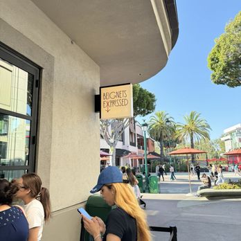 Beignets Expressed - Desserts Near Me - Anaheim, California Beignets Expressed - Desserts Near Me - Anaheim, California