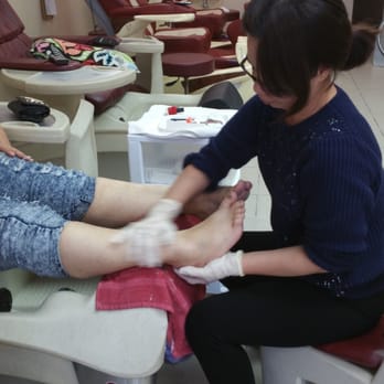 Design Nails - Nail Salons Near Me - Anaheim, California