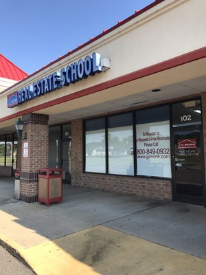 Jy Monk 6900 Cliffdale Rd Fayetteville Nc Real Estate Agents Mapquest