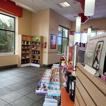 Smoothie King - the inside of a fast food restaurant - Juice Bars & Smoothies Near Me - Gambrills, Maryland