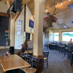 The Trap Bar and Grill - Inside