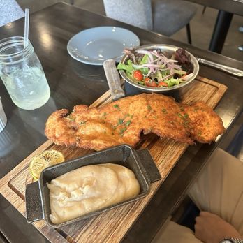 Lettuce & Tomato - Chicken Milanese - Gastropubs Near Me - North Miami Beach, Florida
