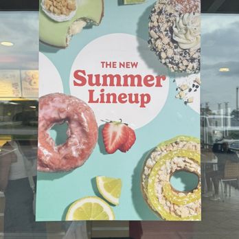 Krispy Kreme - Donuts Near Me - Mission, Kansas