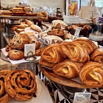 Crème Bakery - Bakeries Near Me - Claremont, California Crème Bakery - Bakeries Near Me - Claremont, California