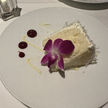 Orchids - Coconut cake - Breakfast & Brunch Near Me - Honolulu, Hawaii Orchids - Coconut cake - Breakfast & Brunch Near Me - Honolulu, Hawaii