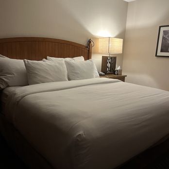 Fairmont Jasper Park Lodge - Hotels Near Me - Jasper, Alberta
